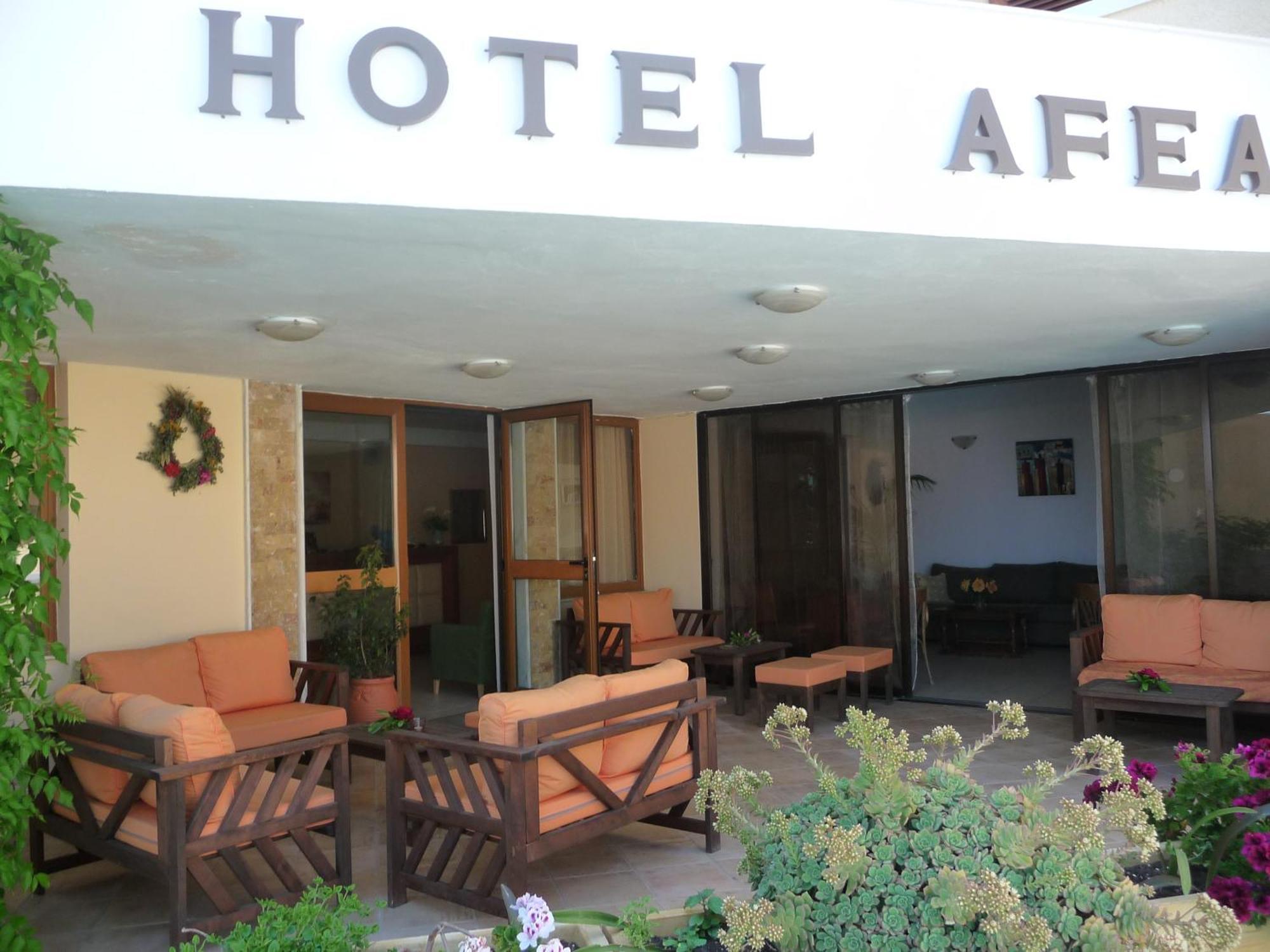 Hotel Afea Agia Marina  Екстериор снимка
