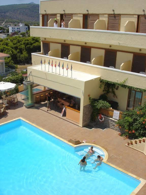 Hotel Afea Agia Marina  Екстериор снимка
